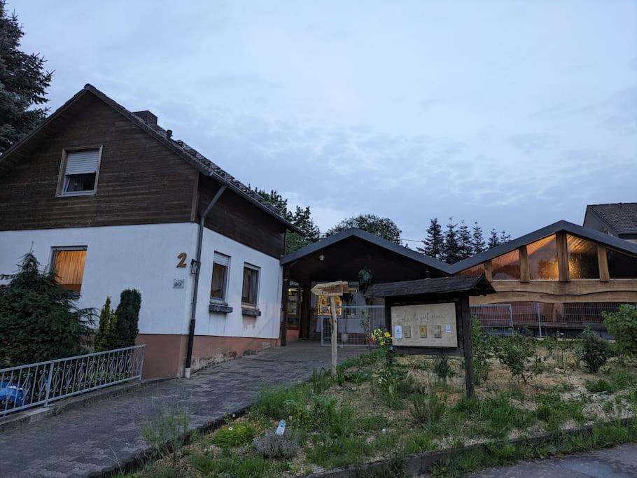 Abenteuer In Der Alten Gaertnerei Grebenau Villa Udenhausen Exterior foto